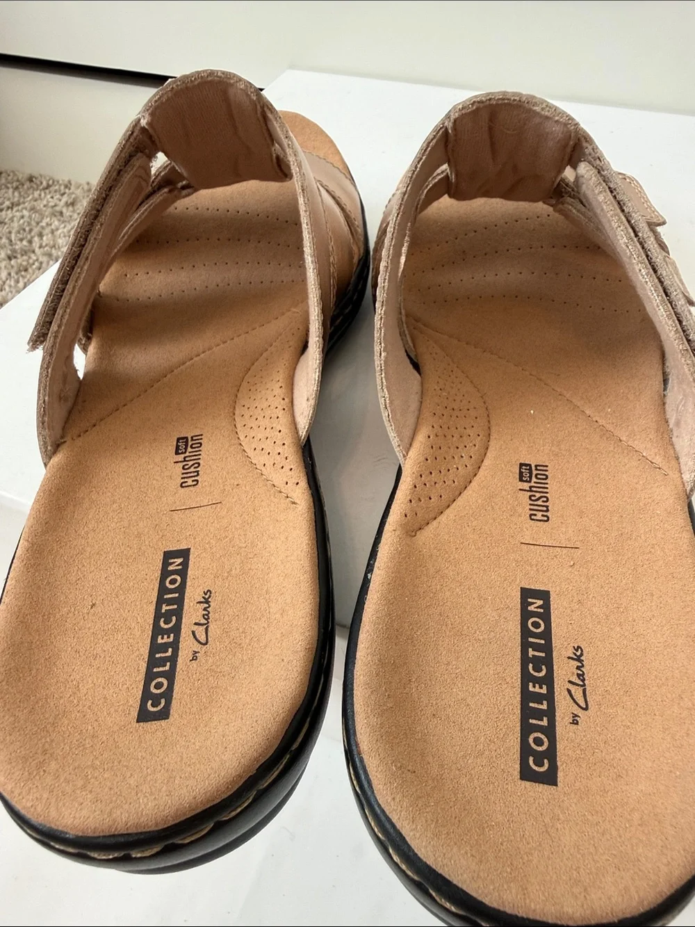 Clarks Leisa Spring Metallic Rose Gold Women’s Slide Sandals